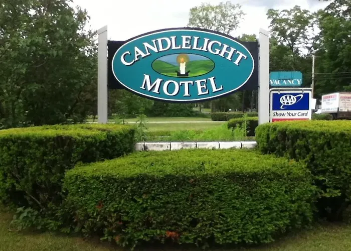 Candlelight Motel